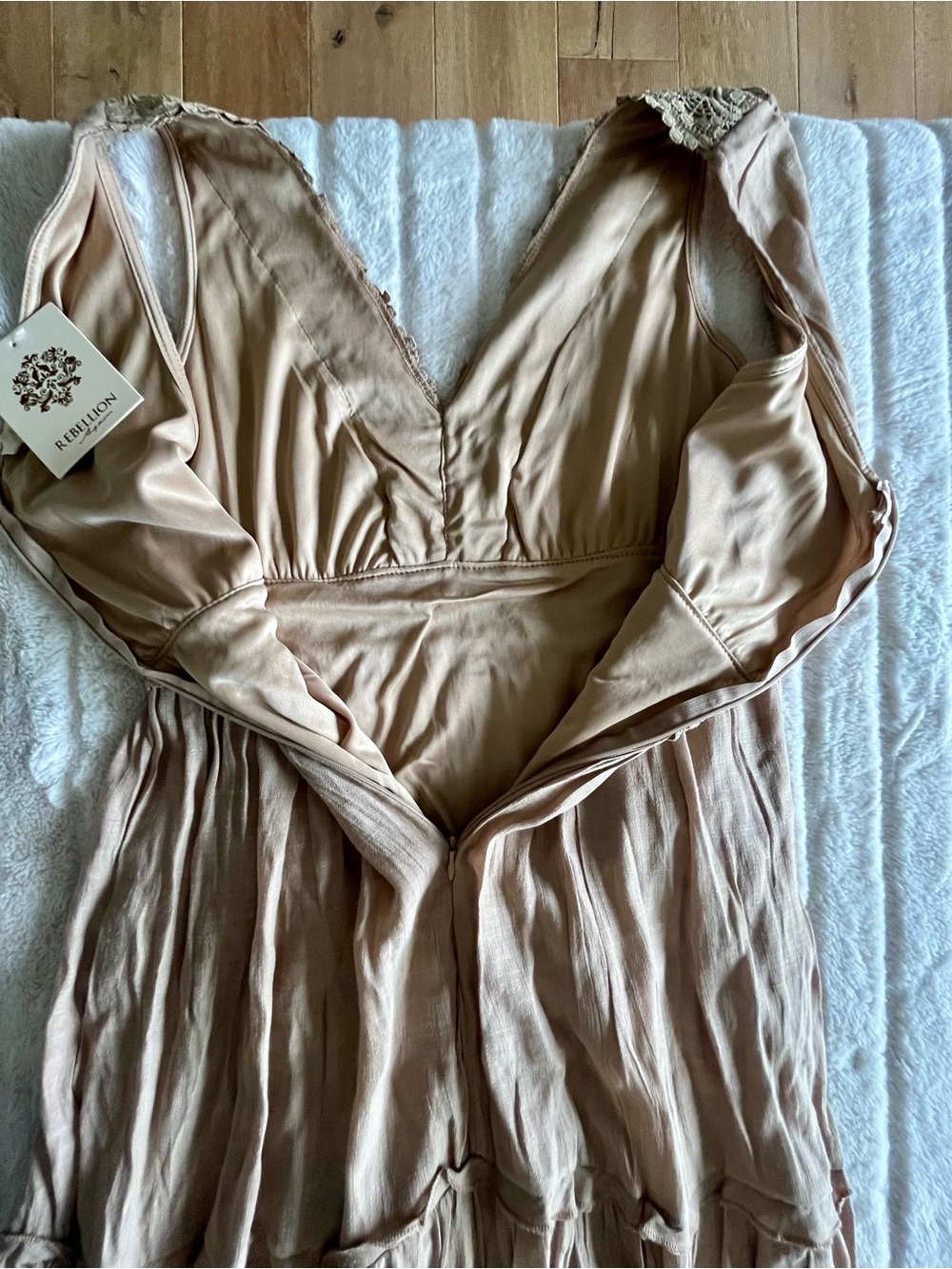 Rebellion Cottagecore Boho Taupe Crochet Lace-Trim Tiered Maxi Dress US M ✨NWT - Picture 14 of 16